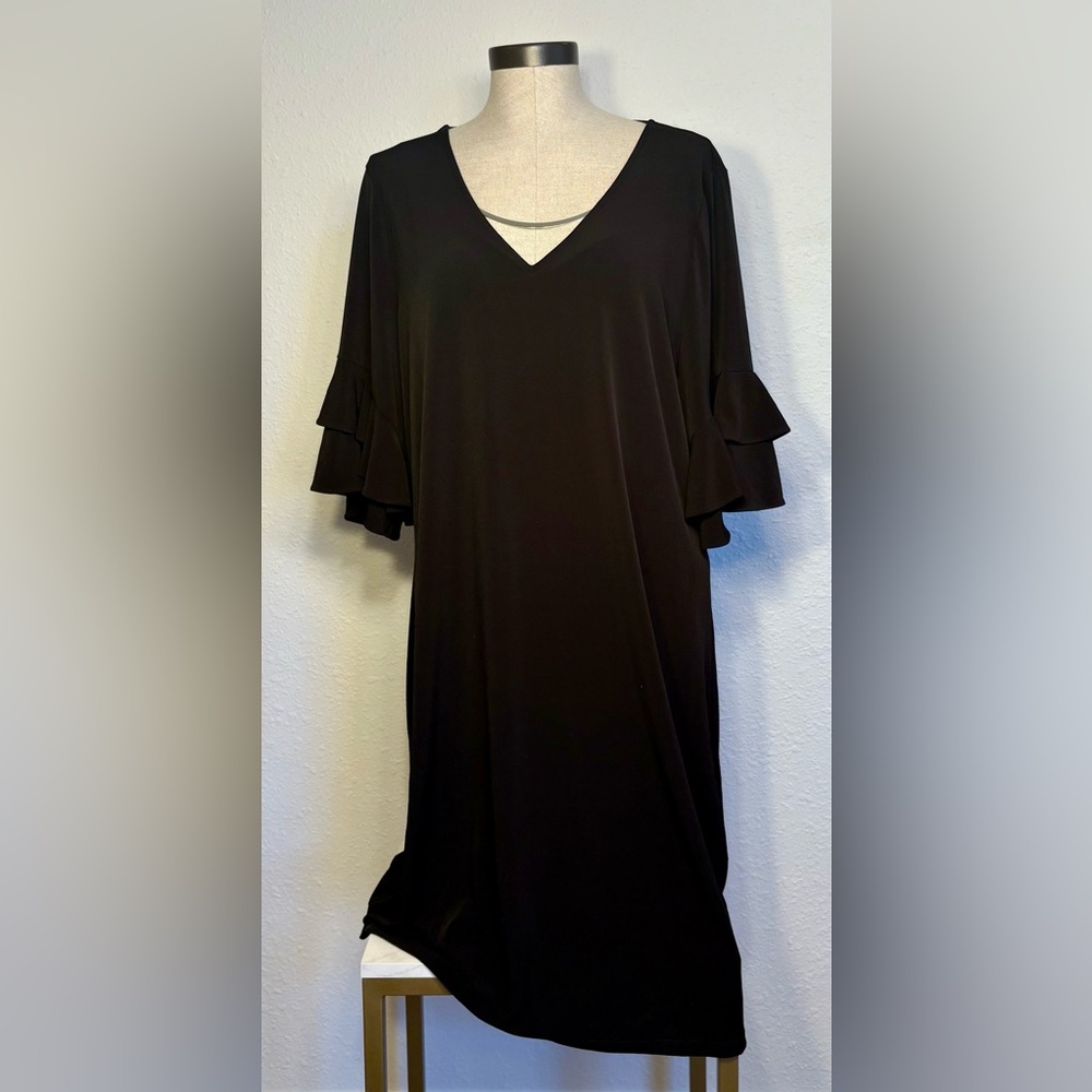 Calvin Klein Contemporary Black Bell-Sleeve V-Neck Dress - Sz XL